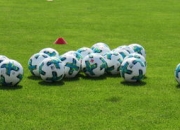 米兰体育app入口-布宜诺斯艾利斯独立主场迎战恩菲尔德，锋线火力引爆看点