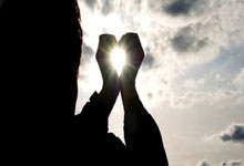 米兰体育官网-基米希头槌定乾坤！拜仁补时绝杀改写德甲争冠版图