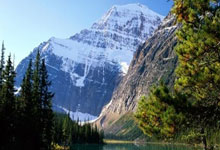 米兰体育官网-基米希头槌定乾坤！拜仁补时绝杀改写德甲争冠版图