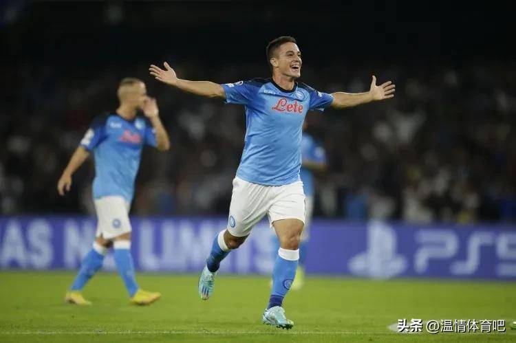 包含那不勒斯连败不止，危机四伏的词条