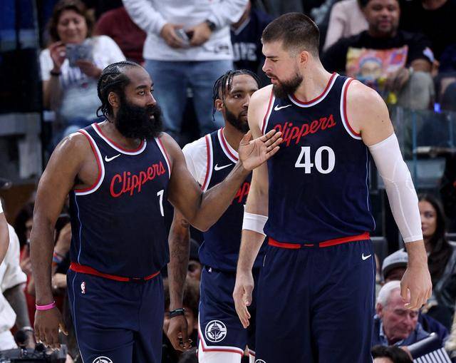 火箭迎战猛龙,哈登与伦纳德再度交锋赚足人气的简单介绍 火箭迎战猛龙,哈登与伦纳德再度交锋赚足人气的简单介绍