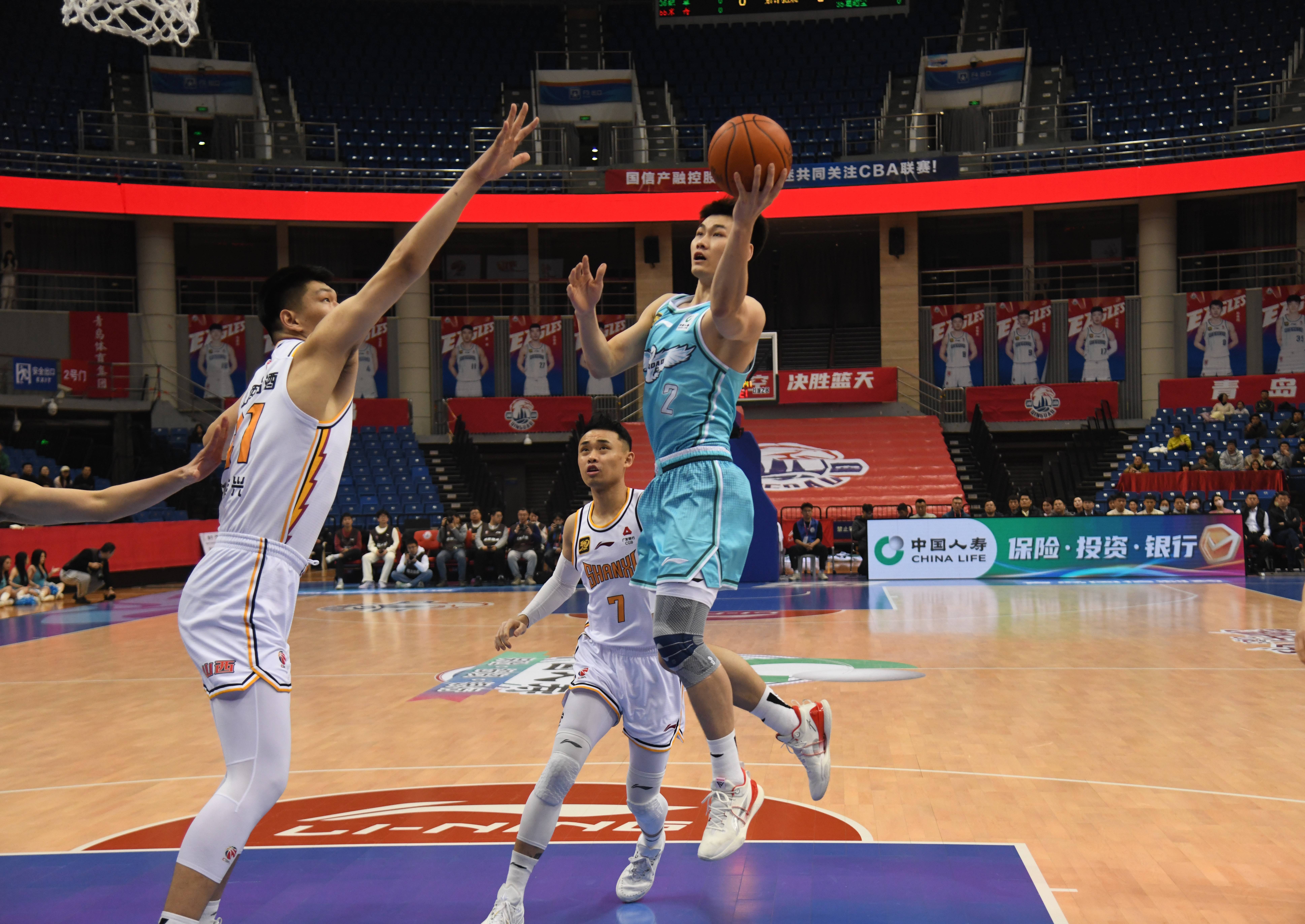 青岛男篮逆转大庆队，上演惊心动魄一幕的简单介绍