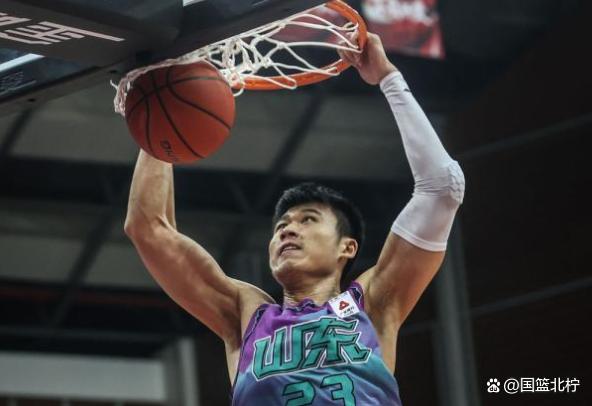 篮球职业联赛的裁判工作备受质疑 篮球职业联赛的裁判工作备受质疑