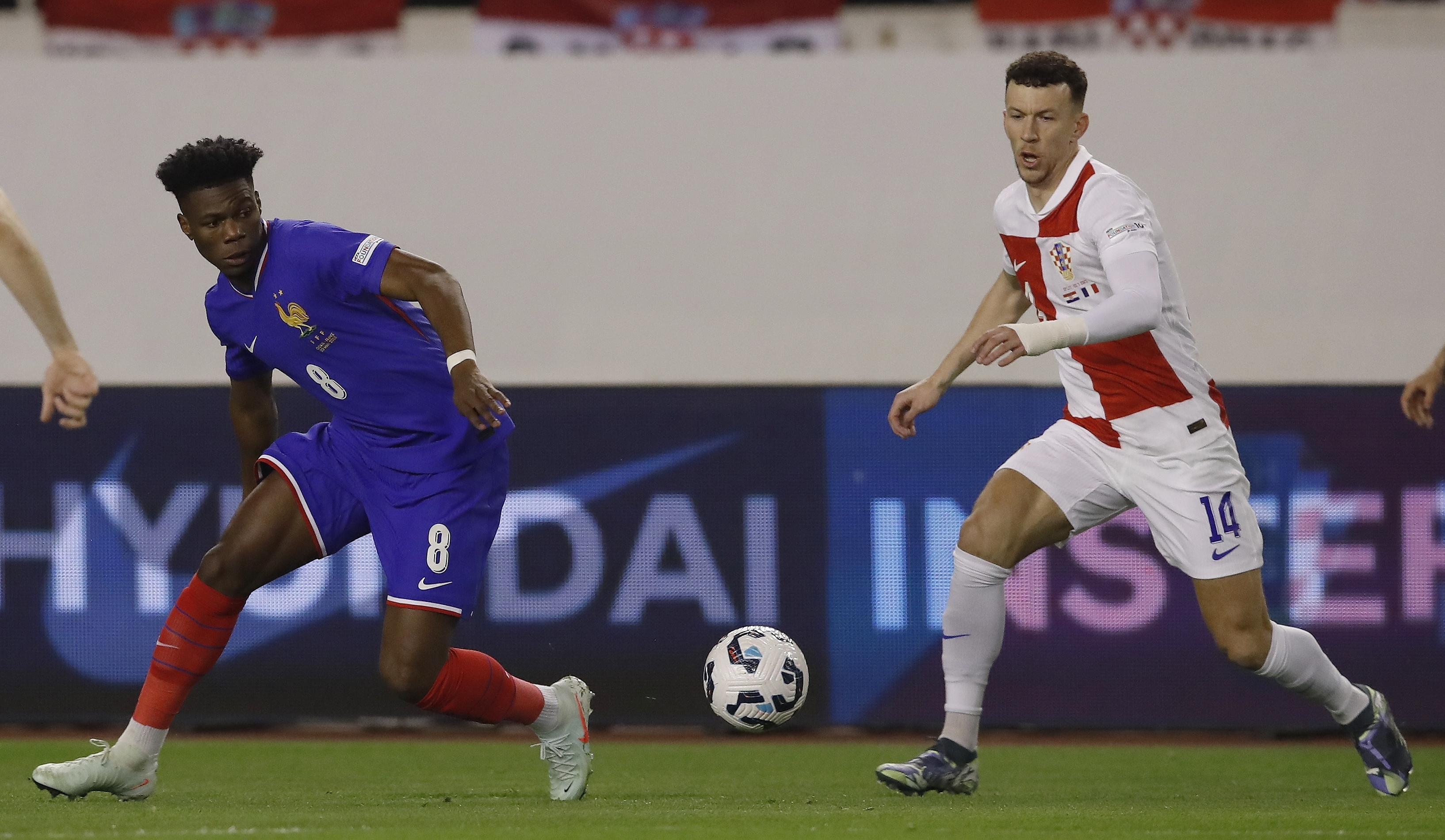 荷兰主场击败克罗地亚晋级较劲