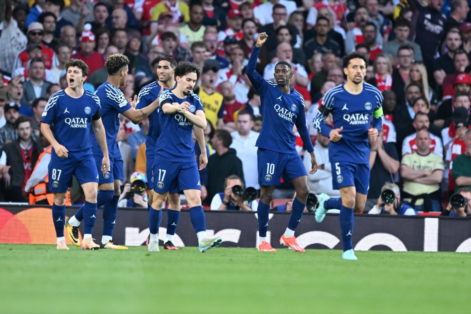 马赛绝杀巴黎圣日完美收官法国联赛 马赛绝杀巴黎圣日完美收官法国联赛