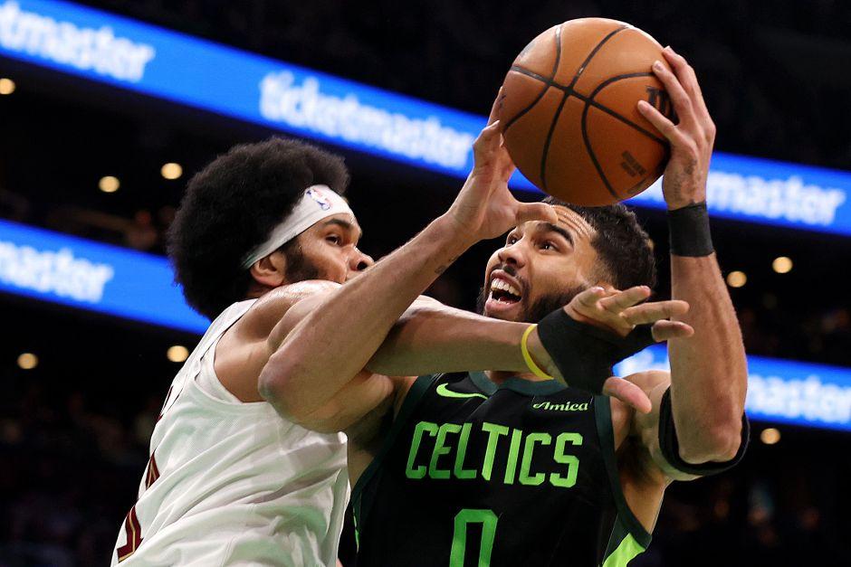 凯尔特人主场不敌雷霆，球队遭遇失利