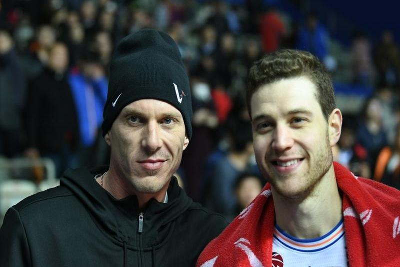 巴黎FC虽战感情欠佳，但球迷依旧全力支持球队的简单介绍