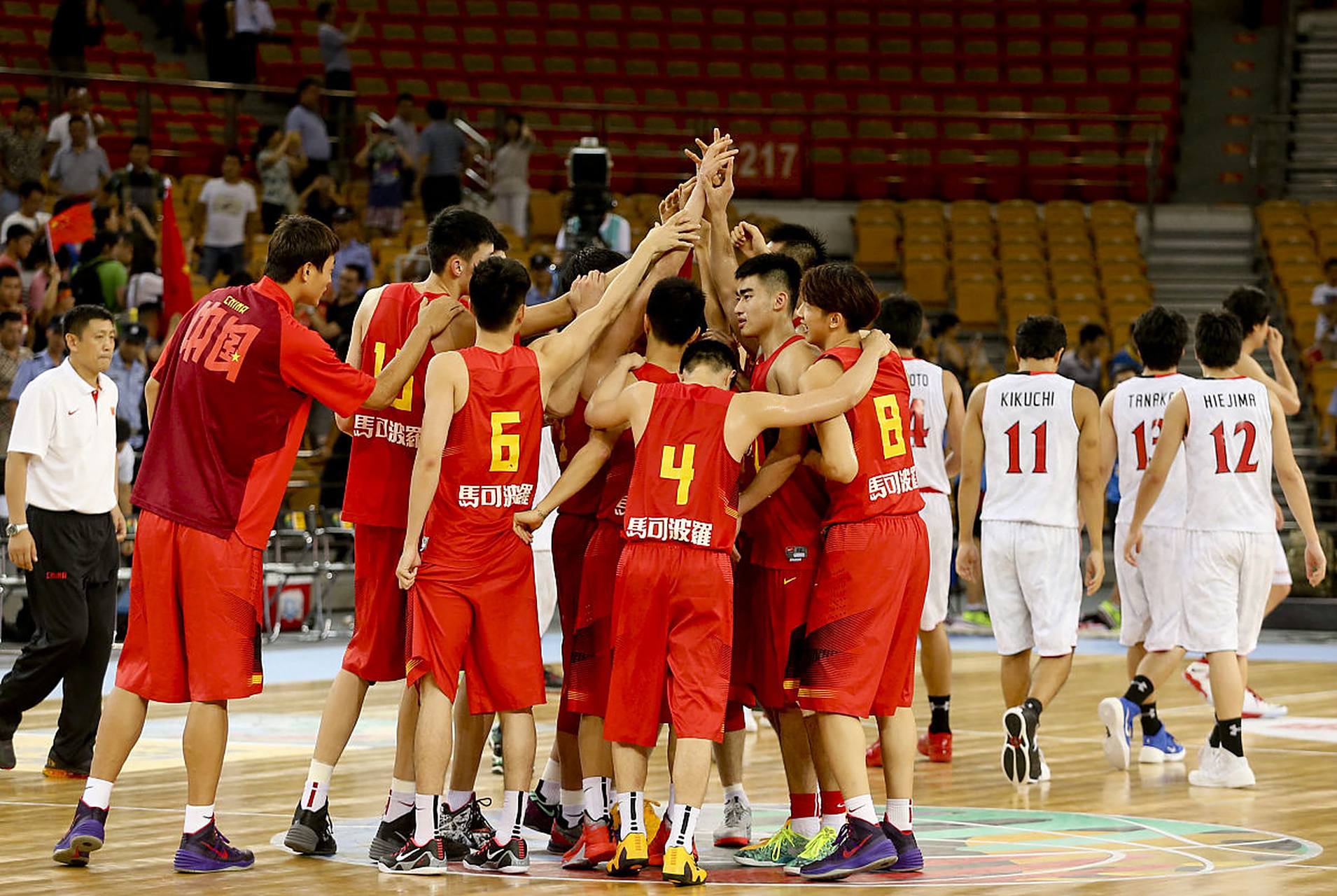 恒大客场惜败丧失保持不败地位,正面对积分攀比逆转的简单介绍 恒大客场惜败丧失保持不败地位,正面对积分攀比逆转的简单介绍