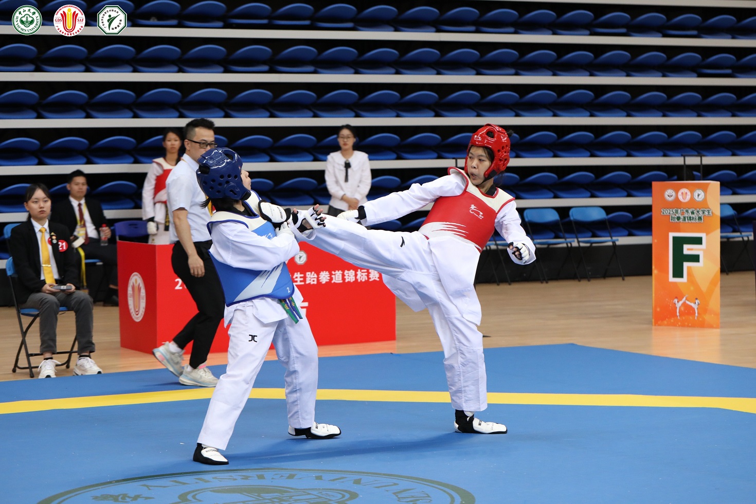 关于跆拳道选手取得胜利赛场风采的信息 关于跆拳道选手取得胜利赛场风采的信息