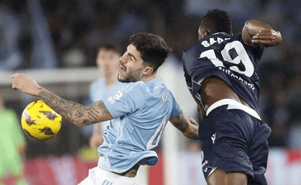 皇家社会主场大胜,豪取三分 皇家社会主场大胜,豪取三分