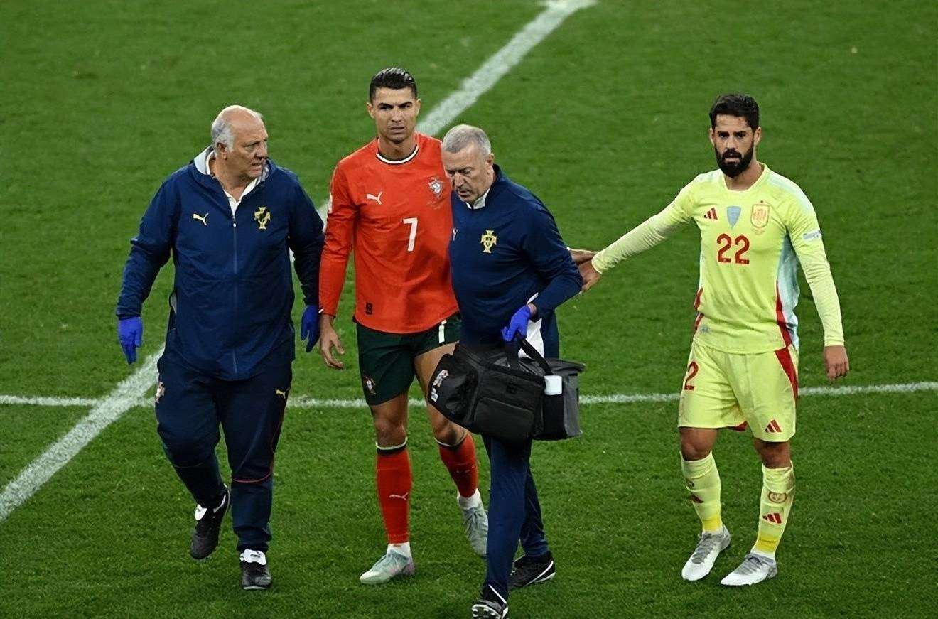 英国足球队遭遇重大失利,无缘欧国联四强的简单介绍 英国足球队遭遇重大失利,无缘欧国联四强的简单介绍