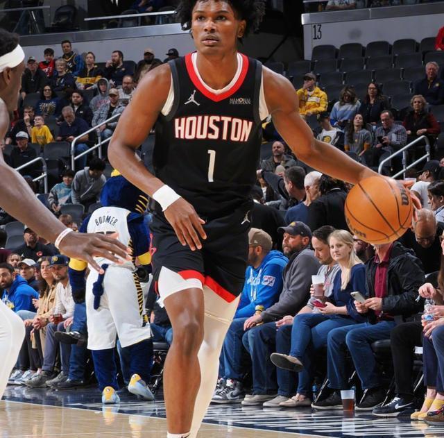 火箭逆转尼克斯,豪取胜利 火箭逆转尼克斯,豪取胜利