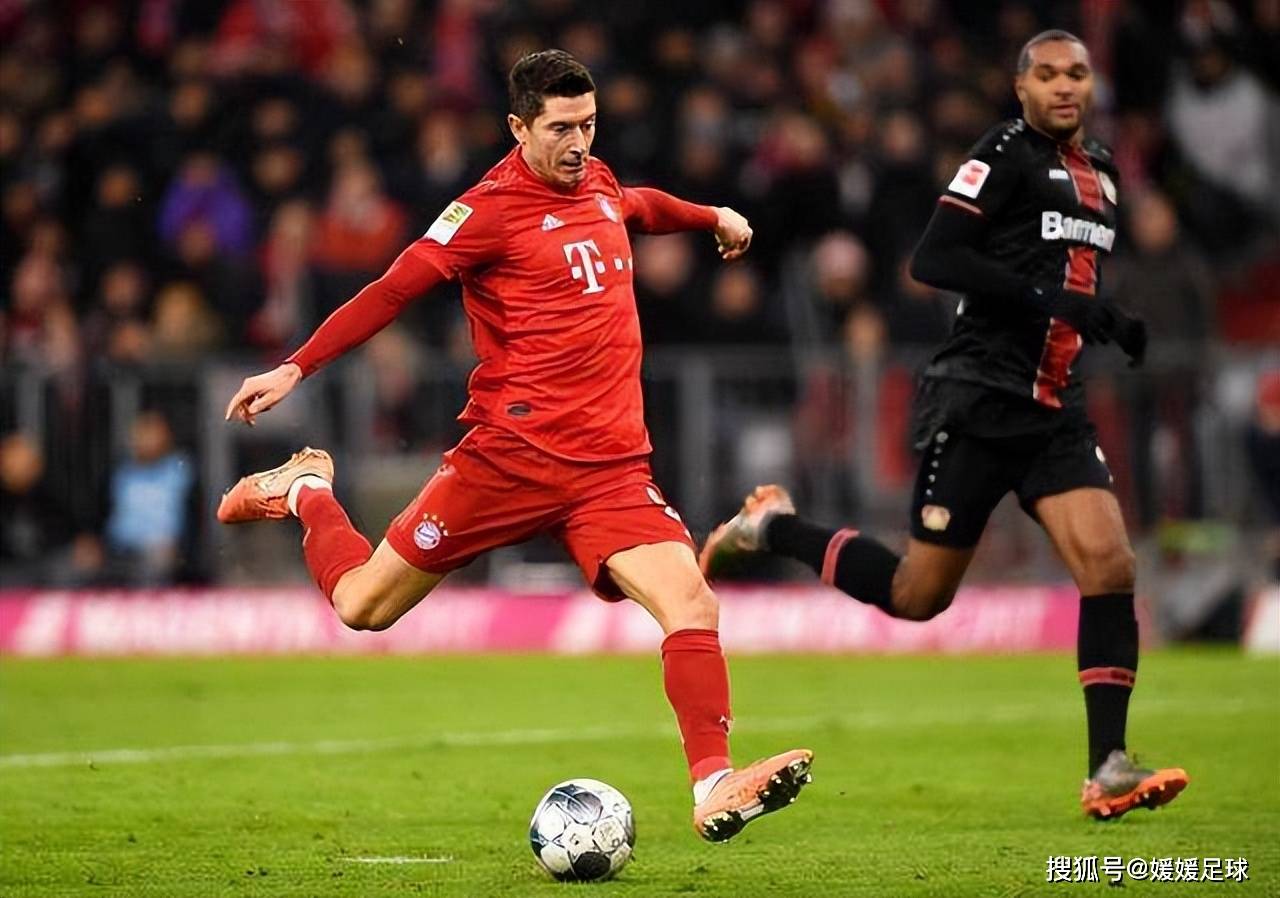 弗赖堡大胜沃尔夫斯堡,壮志凌云取得三连胜! 弗赖堡大胜沃尔夫斯堡,壮志凌云取得三连胜!