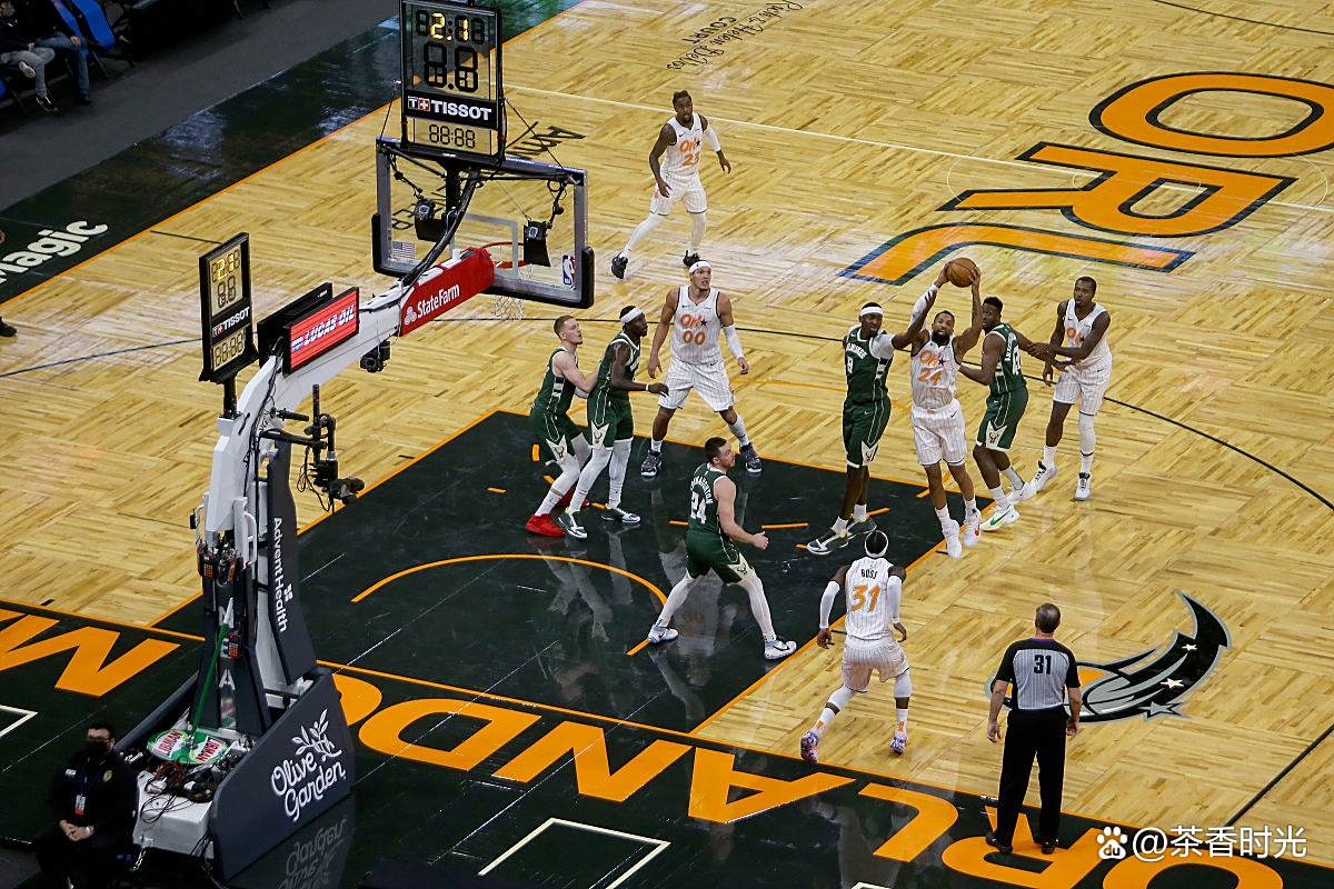 勇士大胜火箭,取得胜利连胜 勇士大胜火箭,取得胜利连胜