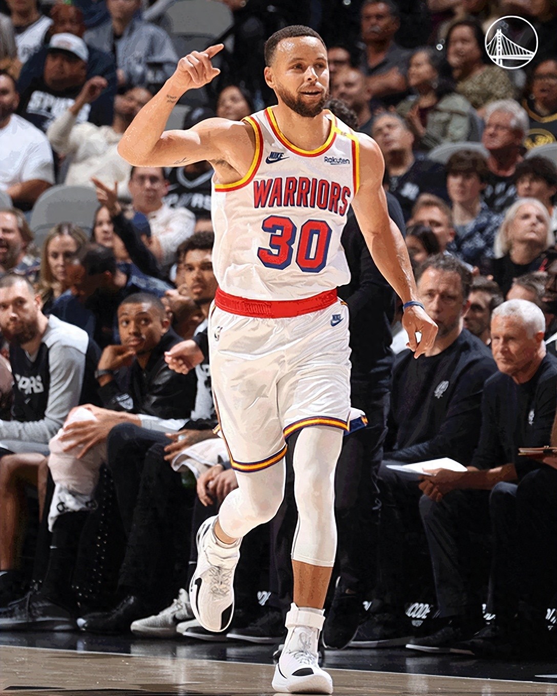 勇士主场险胜马刺,库里投进致胜球 勇士主场险胜马刺,库里投进致胜球