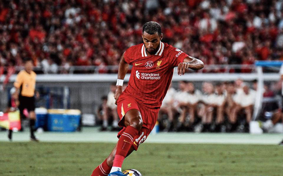 关于利物浦3-2米兰:苏亚雷斯传射红军险胜罗西内罗风波的信息 关于利物浦3-2米兰:苏亚雷斯传射红军险胜罗西内罗风波的信息