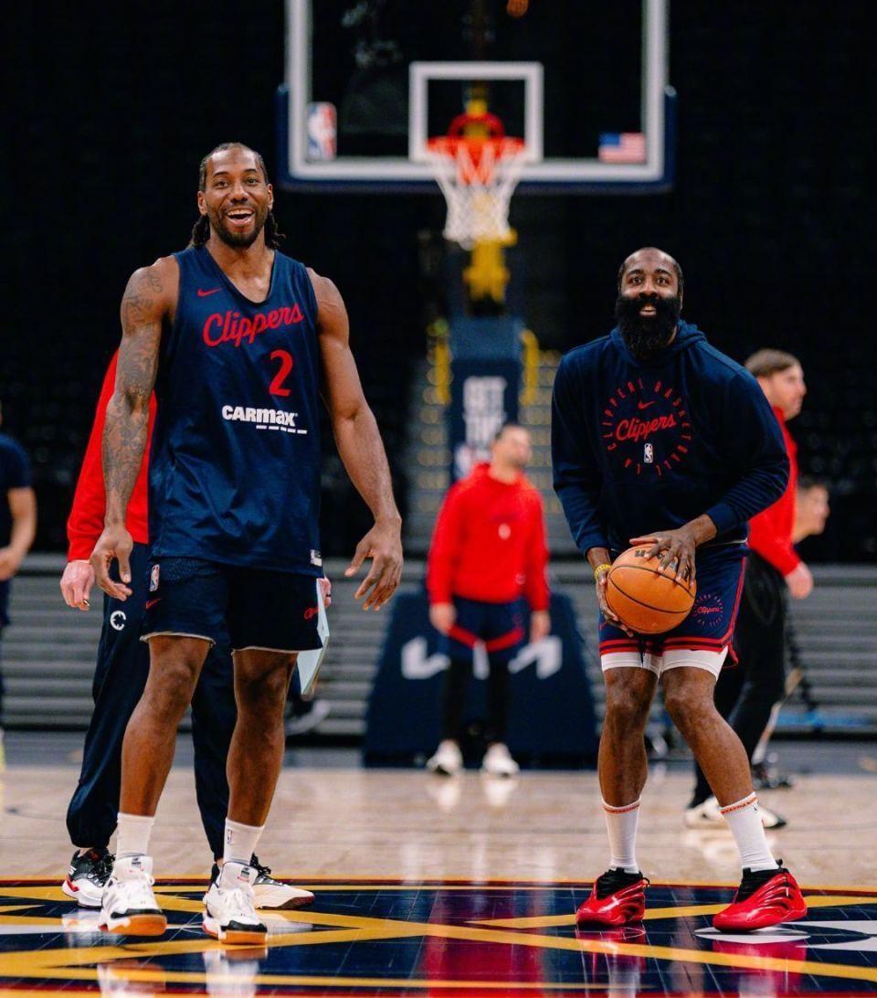 快船连胜,全力冲击季后赛 快船连胜,全力冲击季后赛