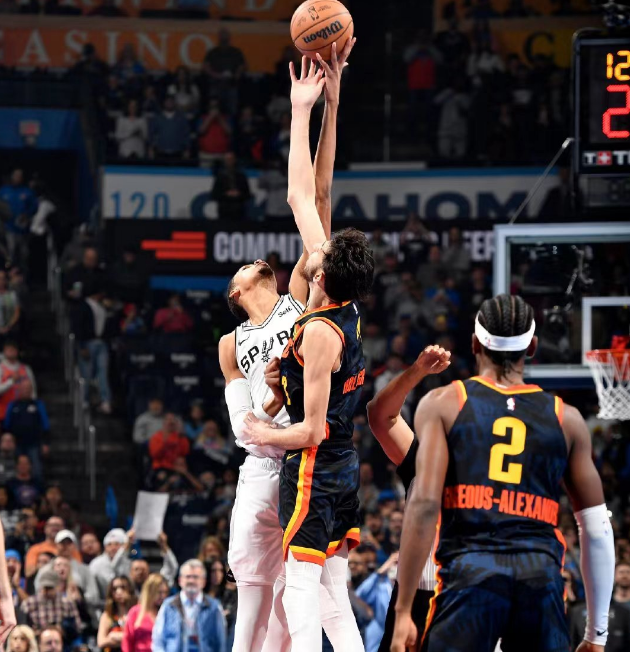 太阳大胜马刺,豪取七连胜!的简单介绍 太阳大胜马刺,豪取七连胜!的简单介绍